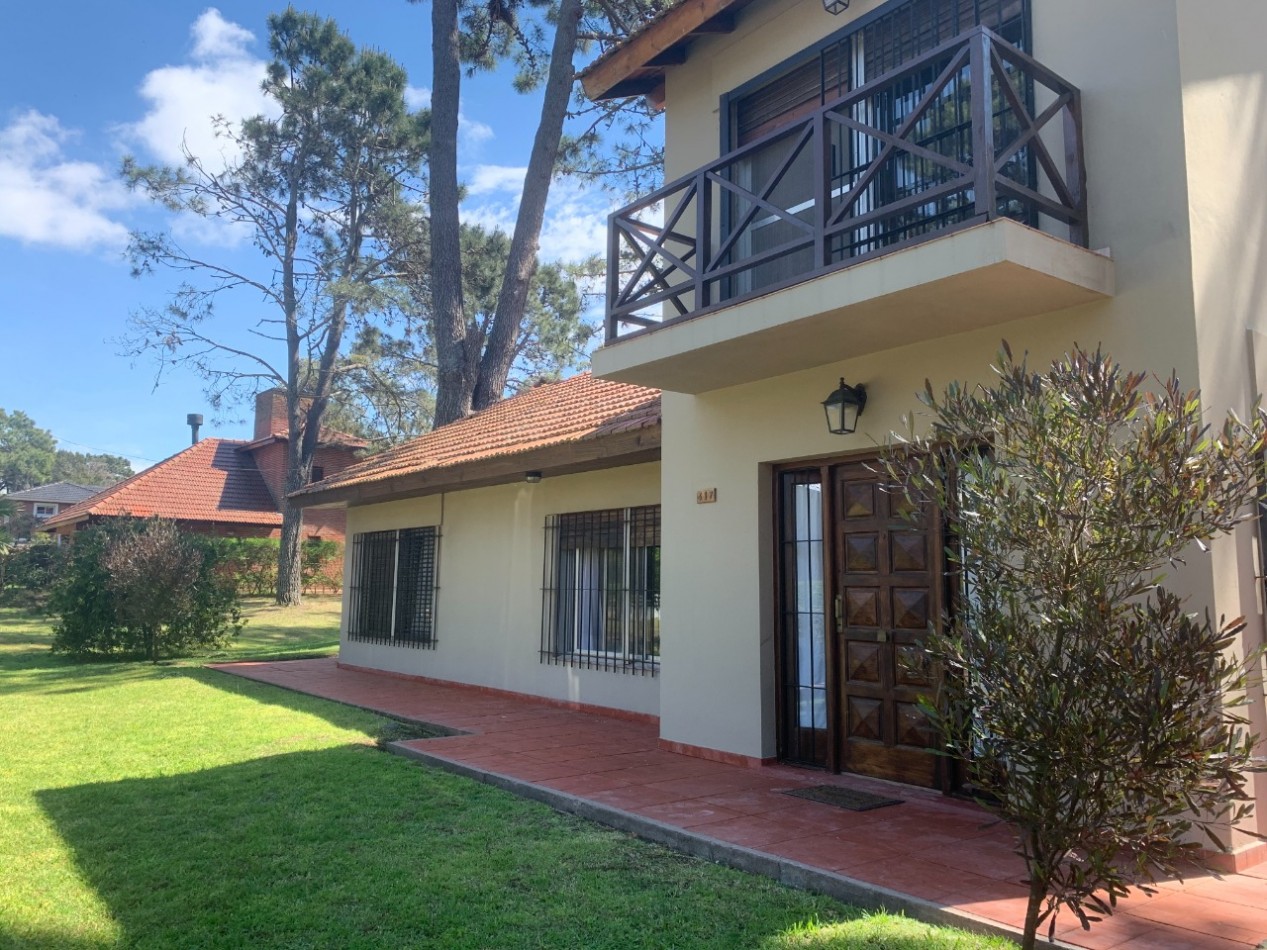  Muy linda casa en Falucho San Luis 400 - Valeria del Mar.