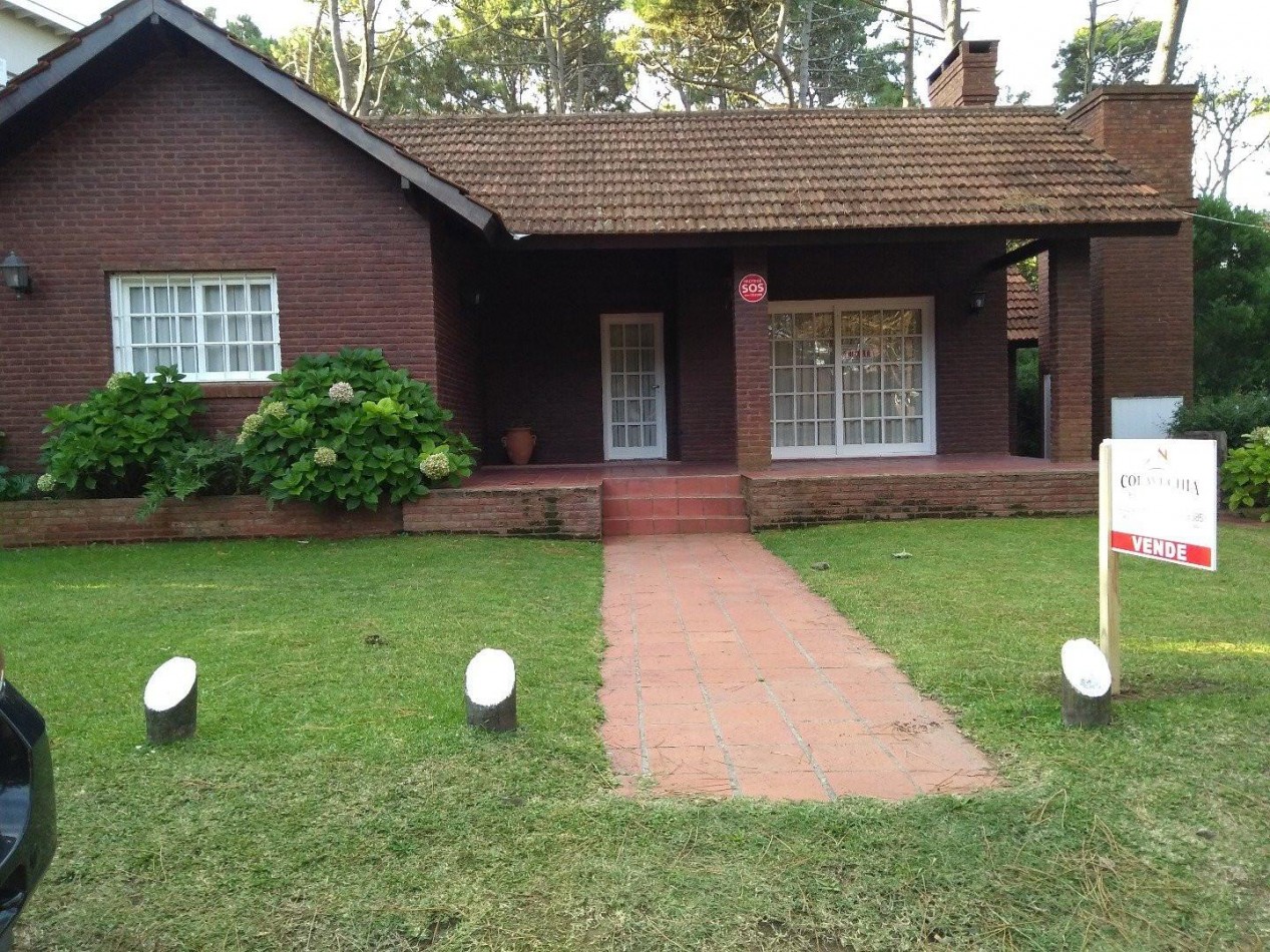 Casa en Bouchard al 700 - Valeria del Mar