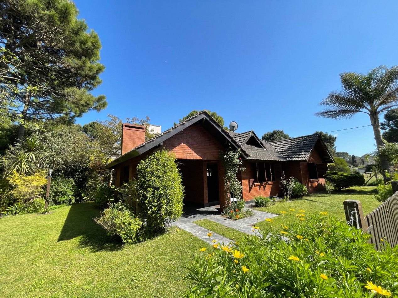 Casa Cabral y Segui, Valeria del mar - ALQUILER TEMPORARIO