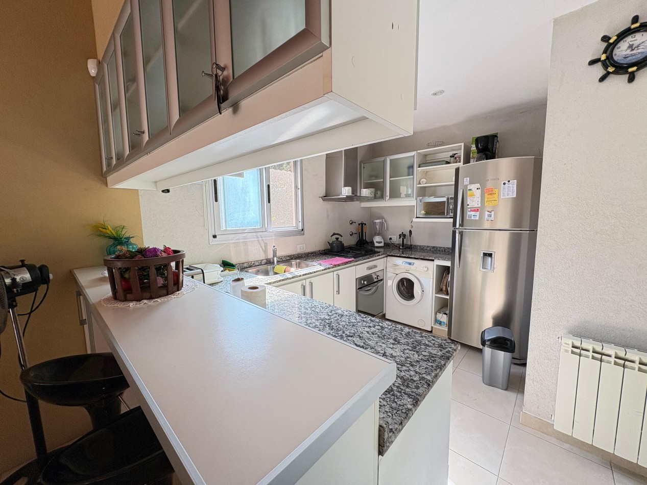 Hermosa casa moderna en Valeria Del Mar - Betbeder 400 Esq. Bouchard