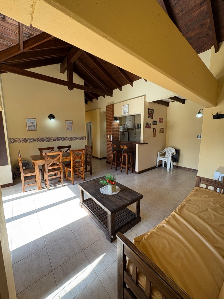 Departamento 2° Piso a 150 mts de la playa