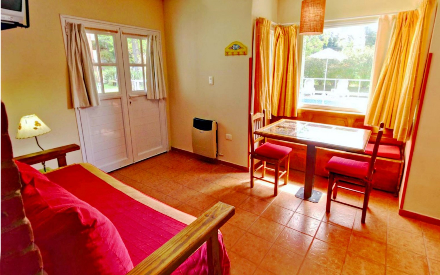 EN VENTA COMPLEJO EN BLOQUE O 5 DUPLEX SUBDIVIDIDOS