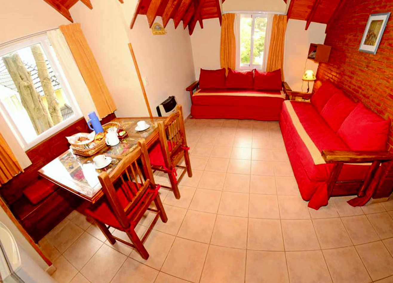 EN VENTA COMPLEJO EN BLOQUE O 5 DUPLEX SUBDIVIDIDOS