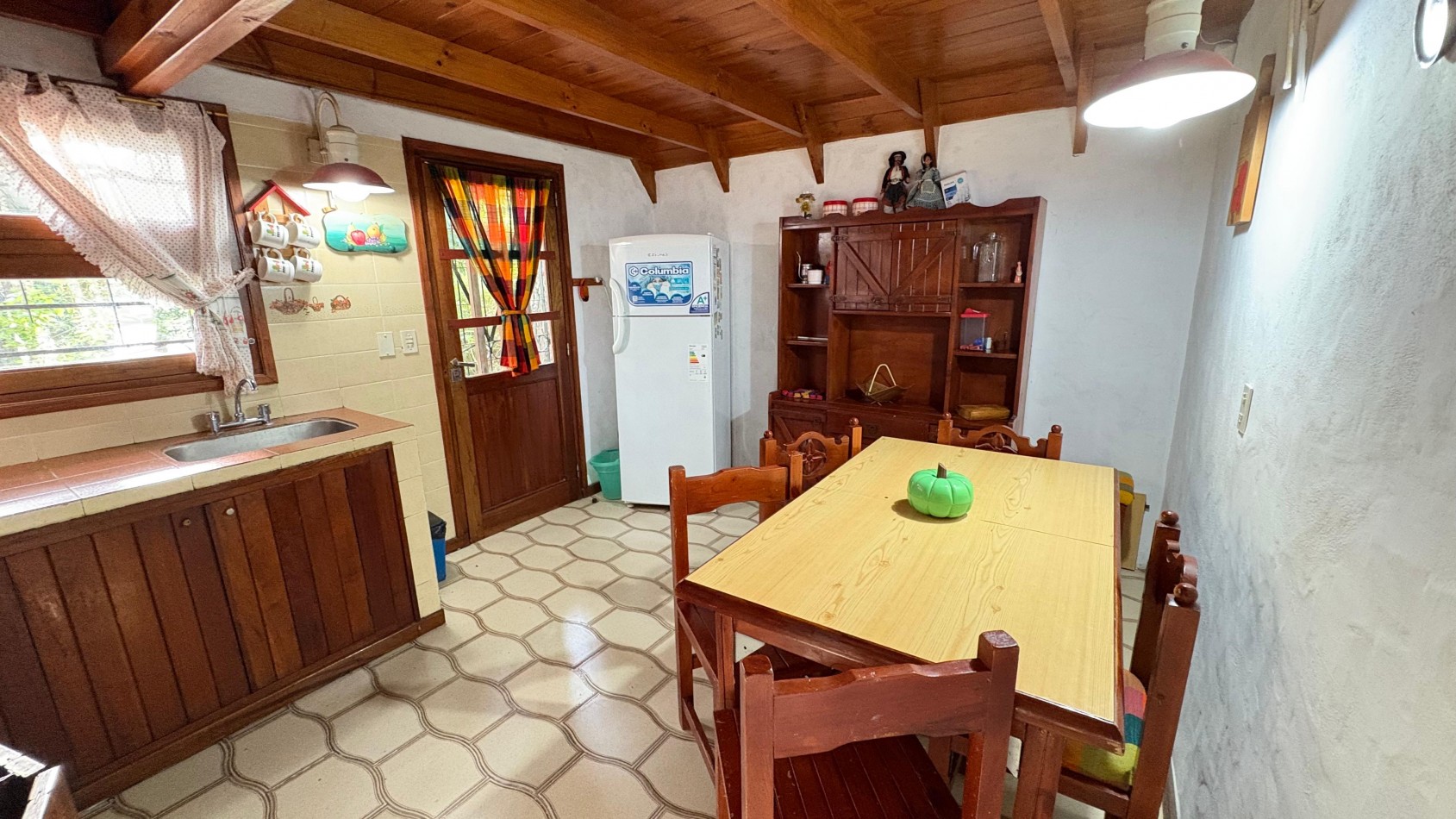EN VENTA - CASA VALERIA DEL MAR