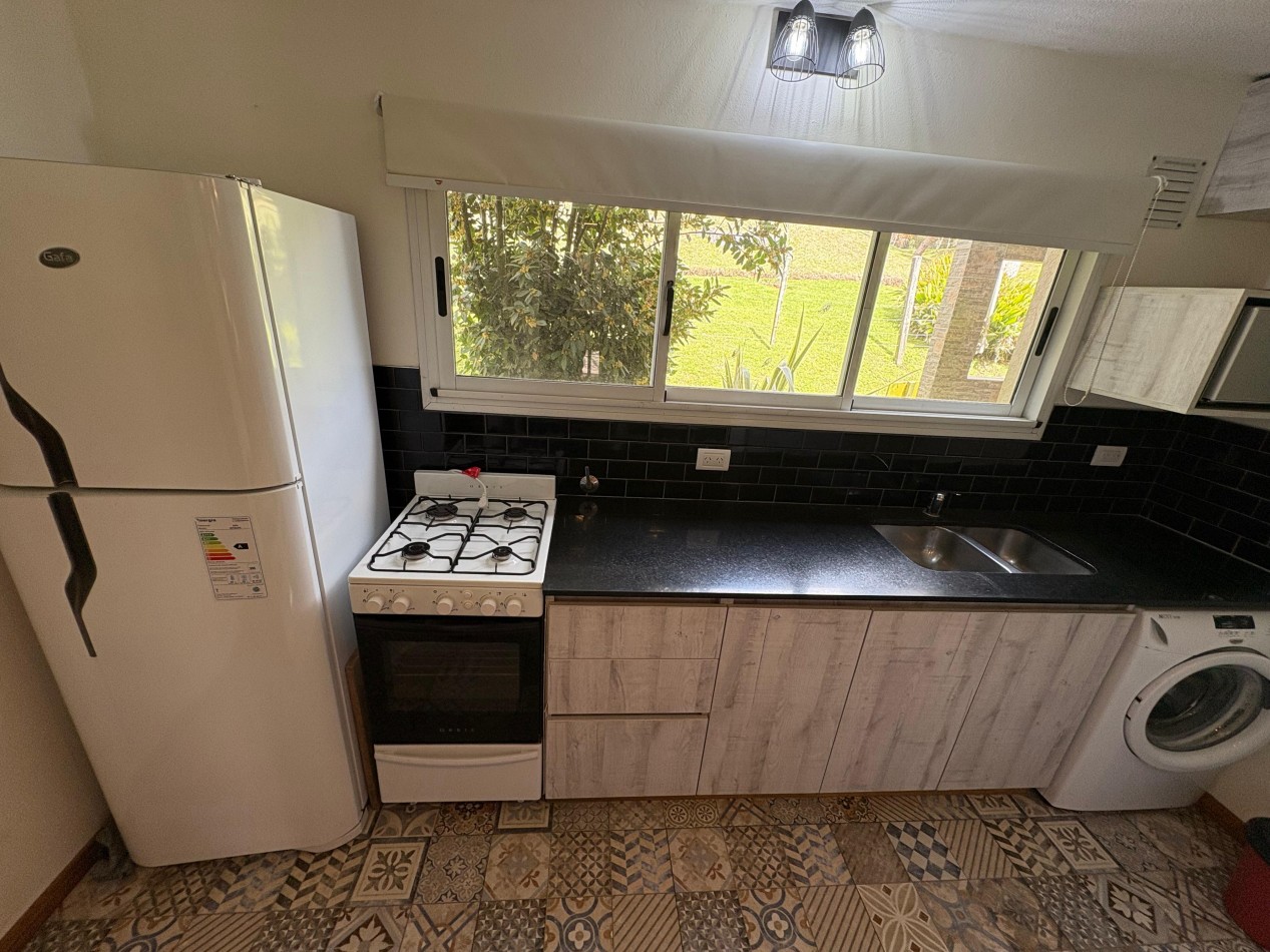 HERMOSA CASA EN VENTA - 3 HABITACIONES - Valeria del Mar