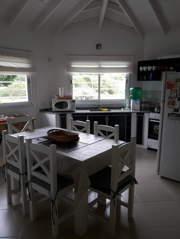 ALQUILER TEMPORADA 2026.  Casa en Mar de Ostende / Valeria del Mar.