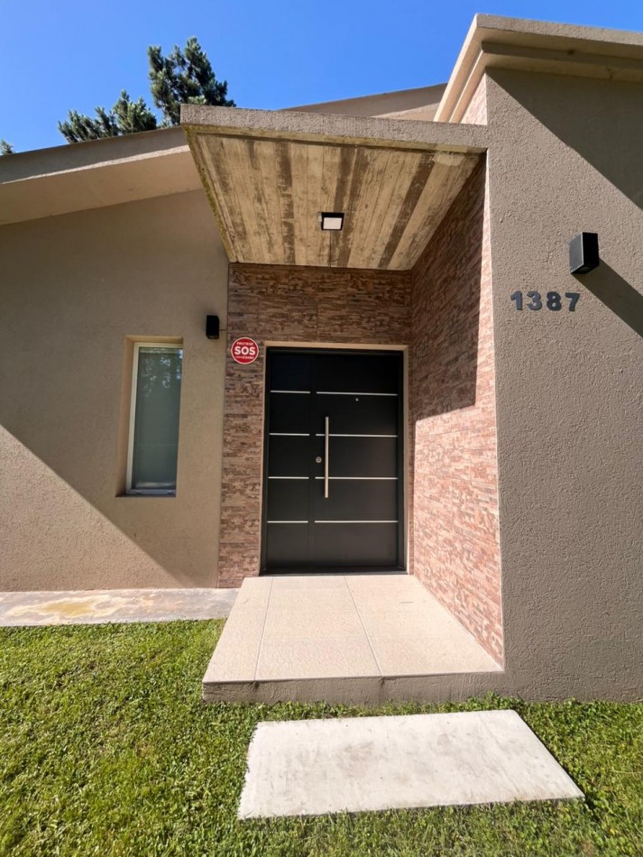 ALQUILER FIN DE SEMANA LARGO MARZO 20/21/22/23/24- Casa a ESTRENAR Valeria del Mar. 