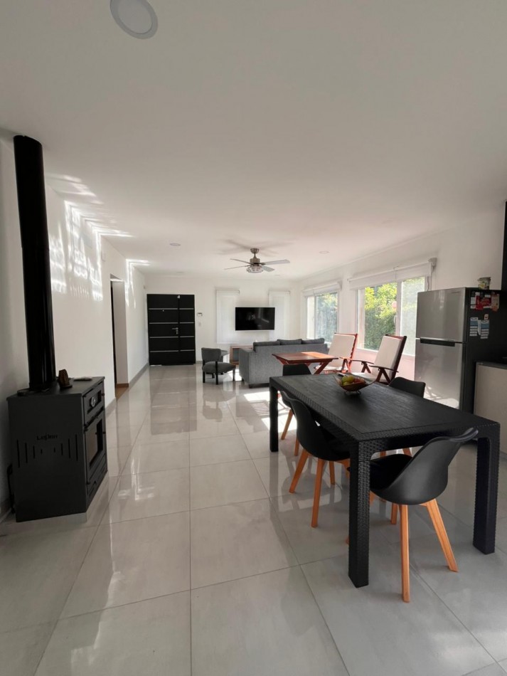 ALQUILER FIN DE SEMANA LARGO MARZO 20/21/22/23/24- Casa a ESTRENAR Valeria del Mar. 