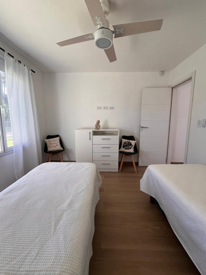 ALQUILER FIN DE SEMANA LARGO MARZO 20/21/22/23/24- Casa a ESTRENAR Valeria del Mar. 