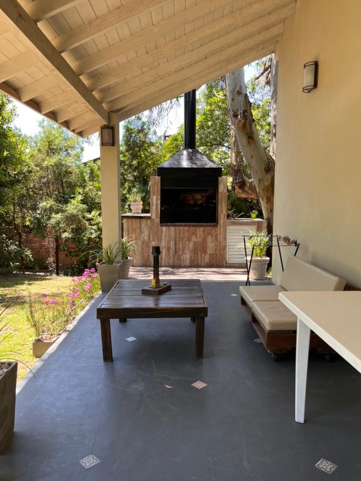 ALQUILER TEMPORADA 2026.  Casa en Mar de Ostende / Valeria del Mar.