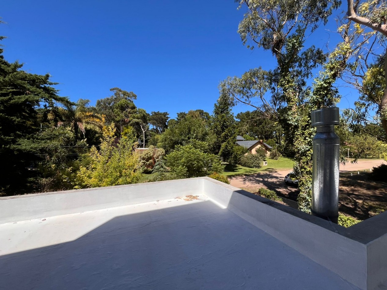 Venta casa  Valeria del Mar - Pinamar (con GAS NATURAL)