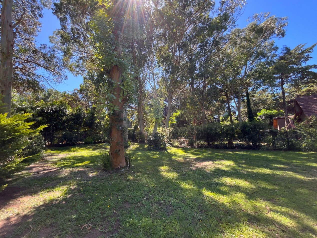 Venta casa  Valeria del Mar - Pinamar (con GAS NATURAL)