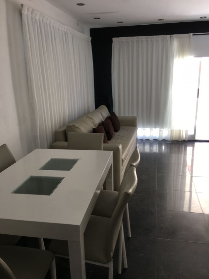 Departamento amueblado 3 ambientes en pleno centro de Pinamar,