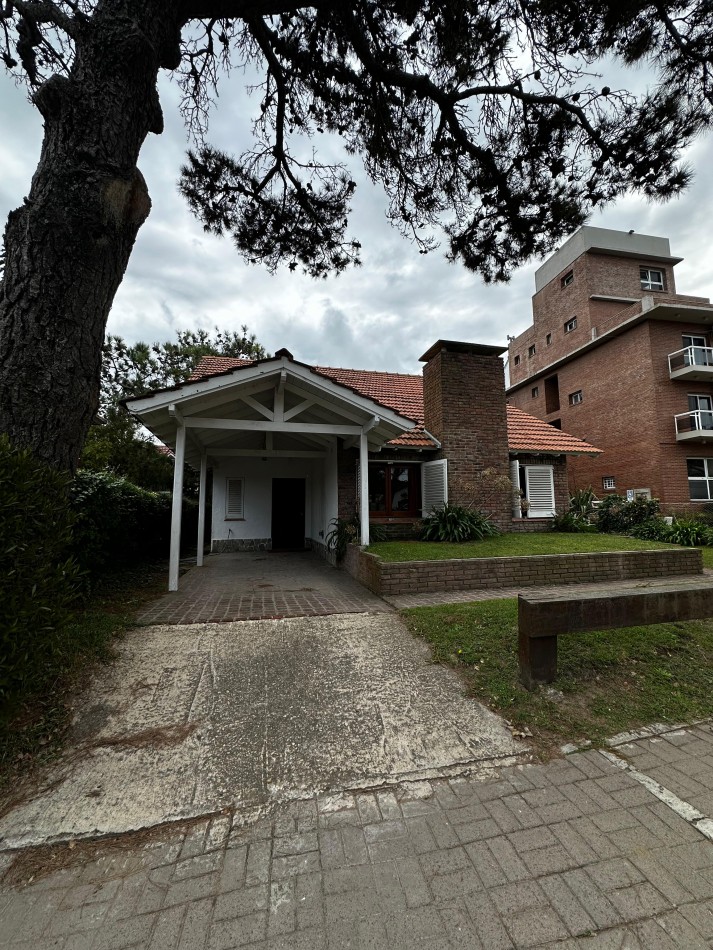 Casa en alquiler en Valeria del Mar - Excelente ubicacion cerca del mar y Carilo