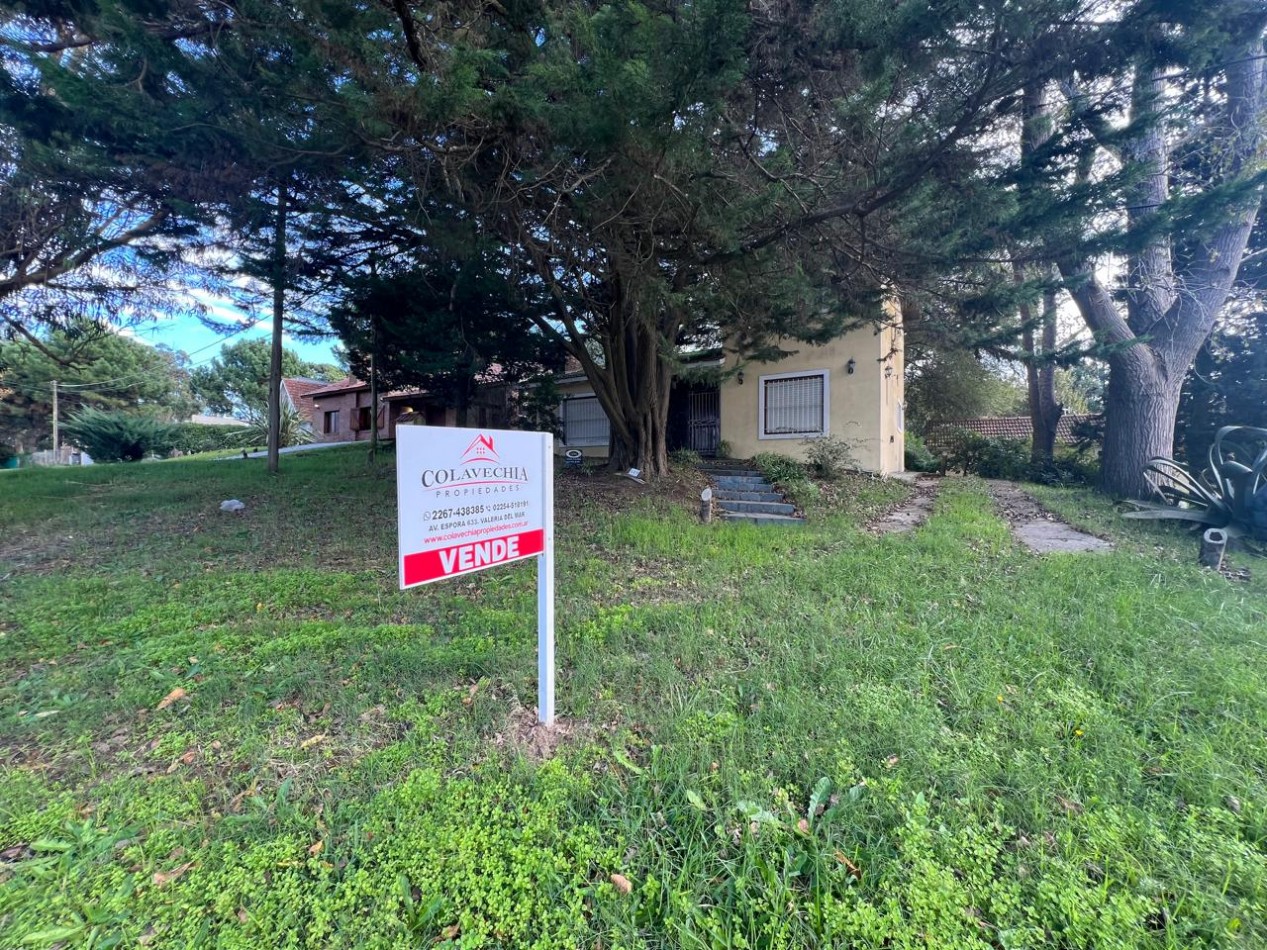 Venta de casa en Ostende- Pinamar