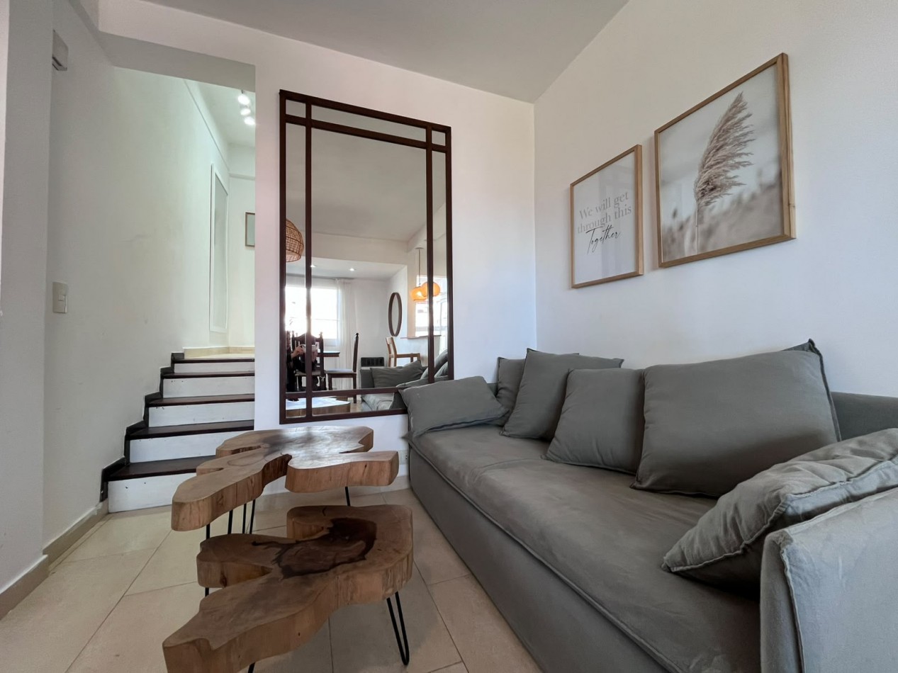Hermoso departamento con VISTA AL MAR, 3 ambientes c/estacionamiento, Zona Muelle (GAS NATURAL)