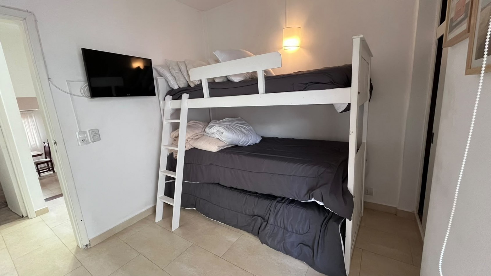 Hermoso departamento con VISTA AL MAR, 3 ambientes c/estacionamiento, Zona Muelle (GAS NATURAL)