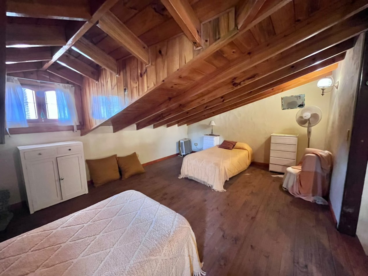 Casa en venta a 200 mts de la playa Valeria del Mar- Pinamar