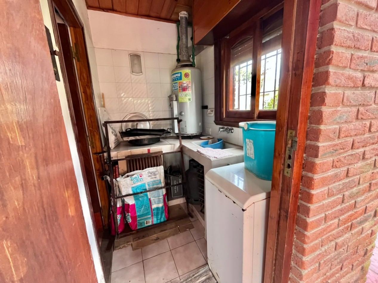 Casa en venta a 200 mts de la playa Valeria del Mar- Pinamar