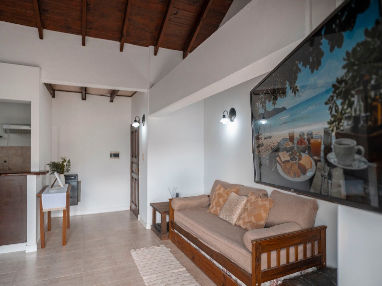 Departamento 2° Piso a 150 mts de la playa