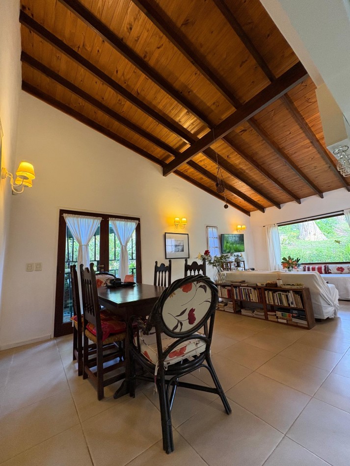 Casa en alquiler Valeria del Mar