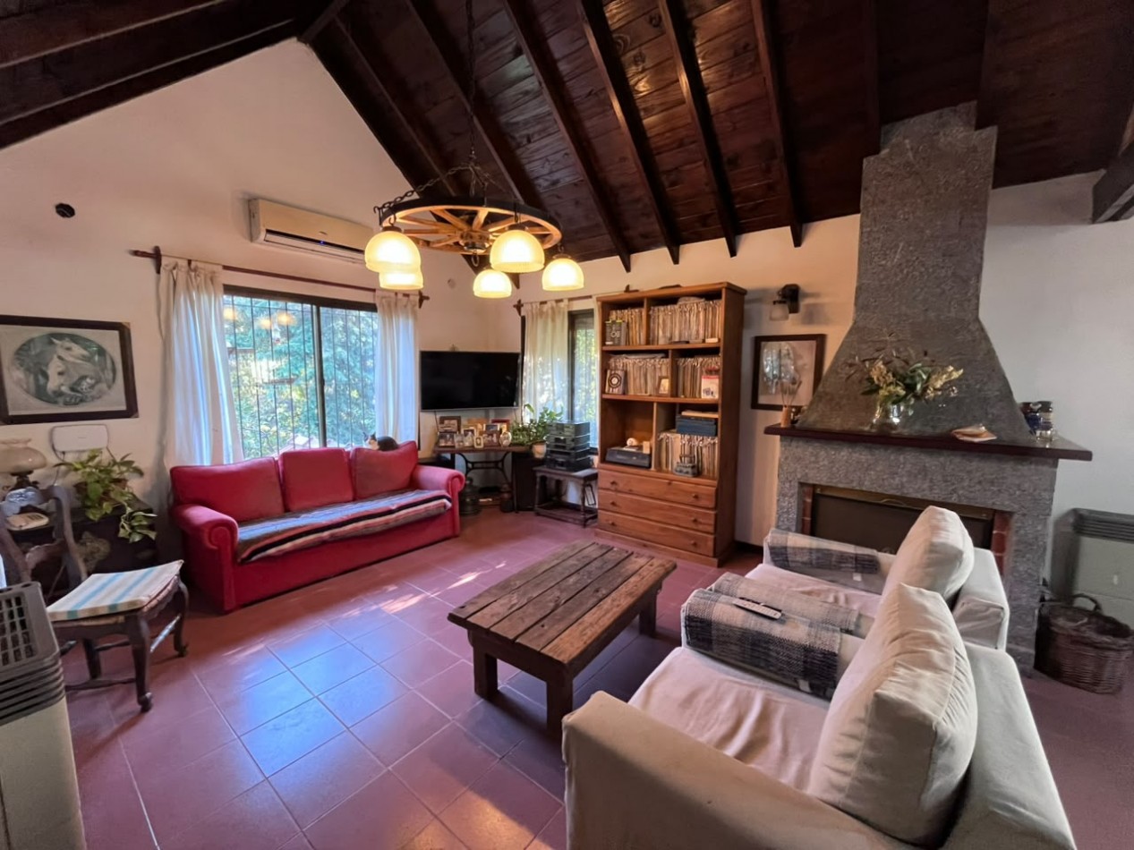 Casa en venta en Valeria del Mar - 205m2 Excelente ubicacion a 5 cuadras del mar y 1 del centro