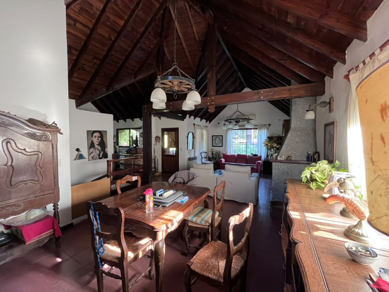 Casa en venta en Valeria del Mar - 205m2 Excelente ubicacion a 5 cuadras del mar y 1 del centro