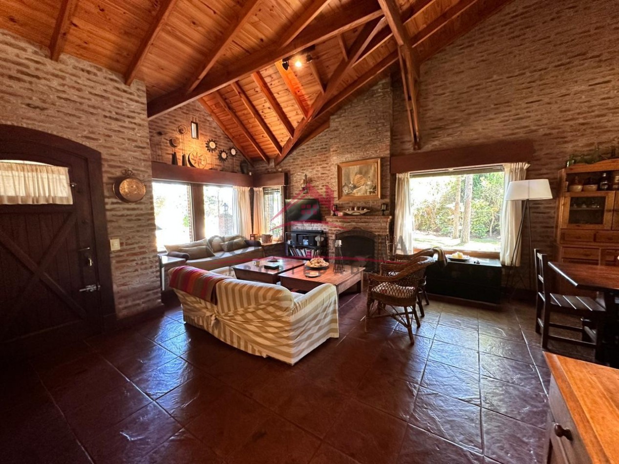 Venta de casa en Valeria del Mar- Pinamar
