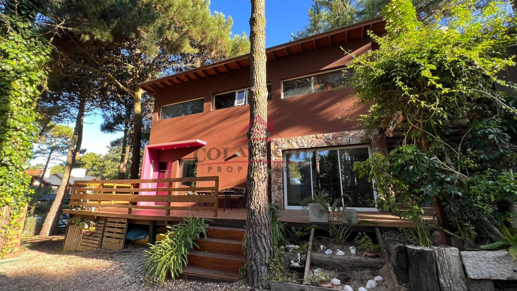 VENTA casa en LAGUNA ESCONDIDA