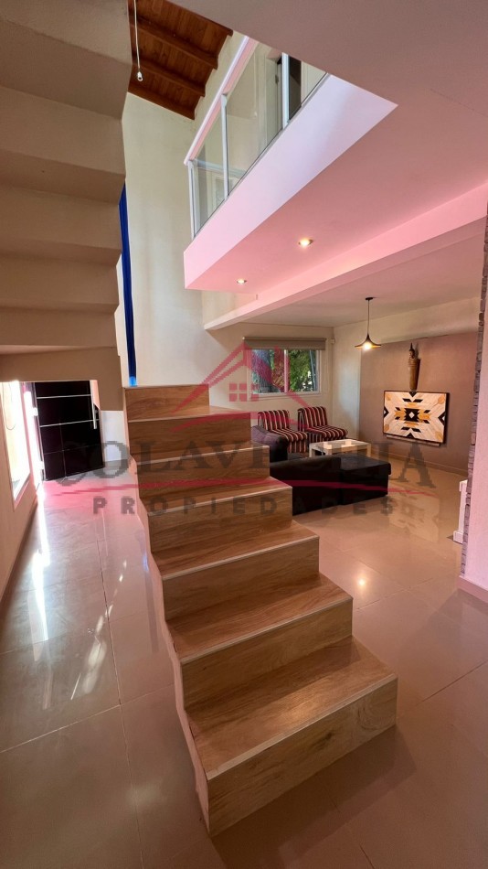 VENTA casa en LAGUNA ESCONDIDA