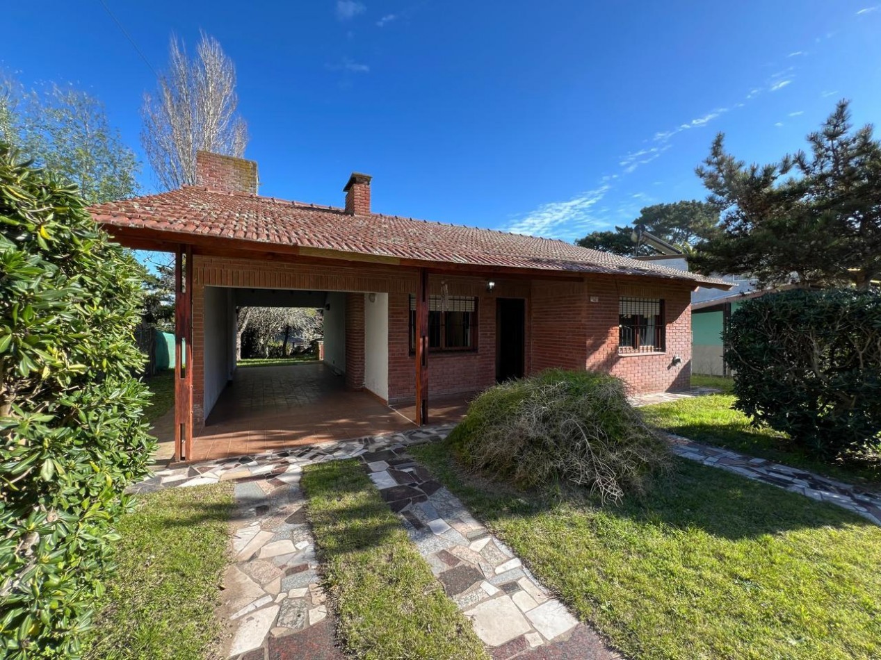 VENTA DE CASA EN VALERIA DEL MAR-PINAMAR - Casa Corbeta julieta y Seaver