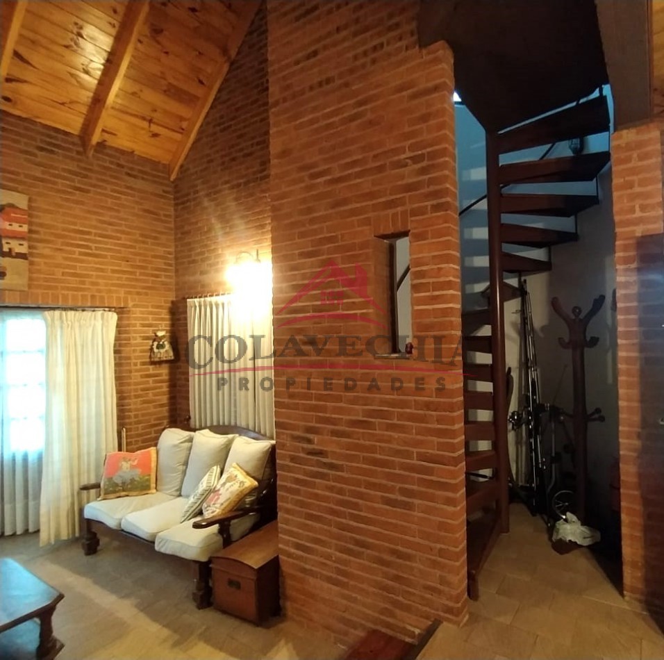 Oportunidad de compra, excelente Chalet en Valeria del Mar-Pinamar