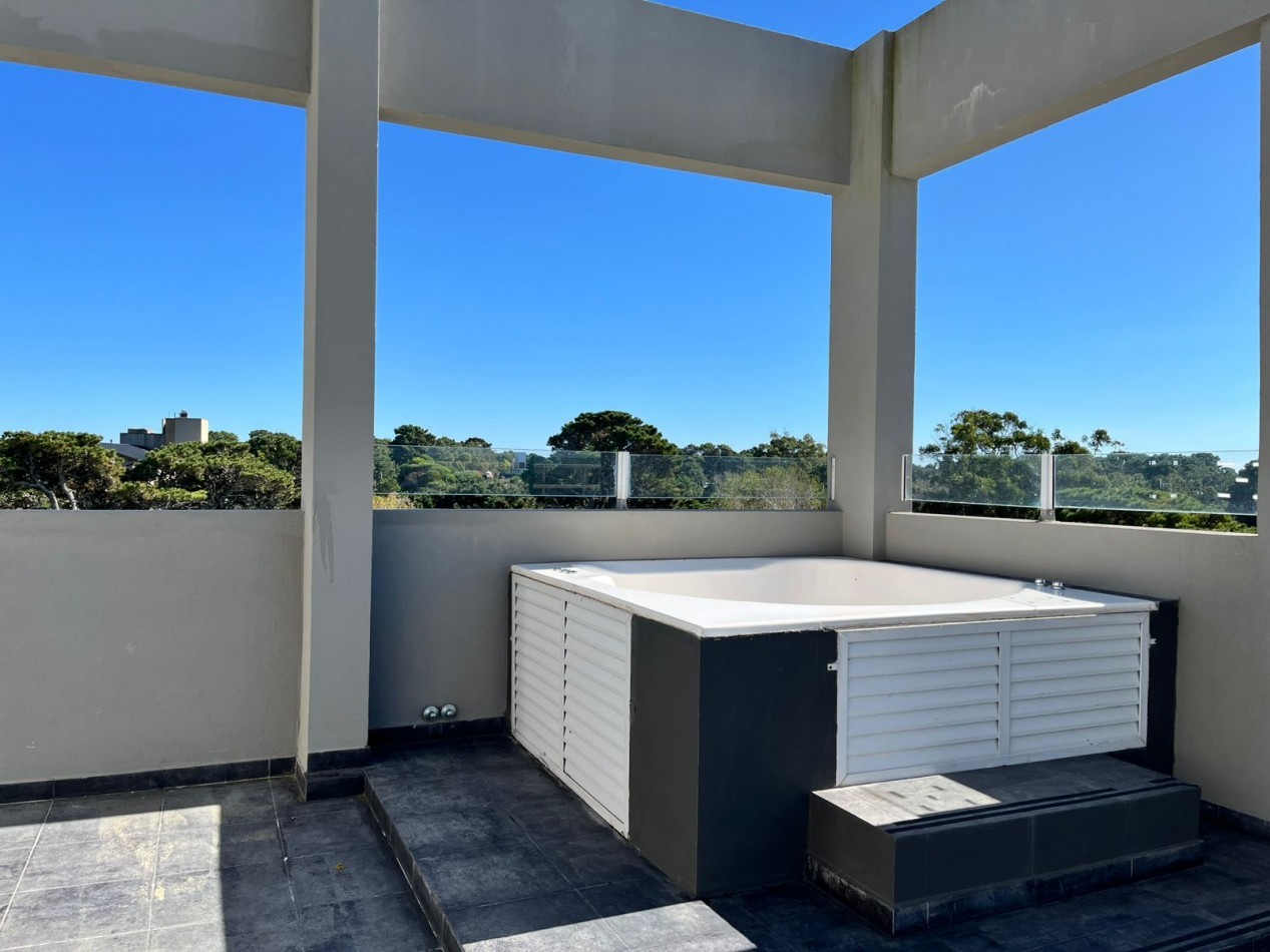ALQUILER TEMP. 2026/27 DPTO 3 AMB. en Valeria del Mar, Pinamar - Amenities premium a 1 cuadra del mar y centro