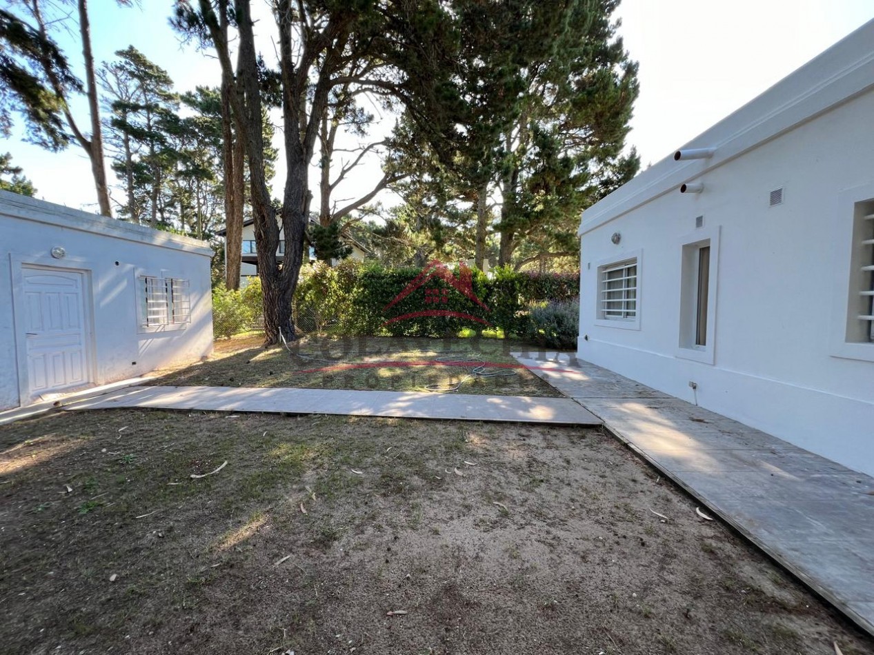 ALQUILER TEMP. 2026/27 . Casa Valeria del Mar a 4 cuadras del mar